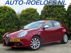 Alfa Romeo Giulietta - 1.4 T Distinctive Automaat*Navi*Ecc*1e Eigenaar