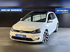 Volkswagen Golf - 1.4 TSI GTE Pano | Leder | Dealer onderhouden