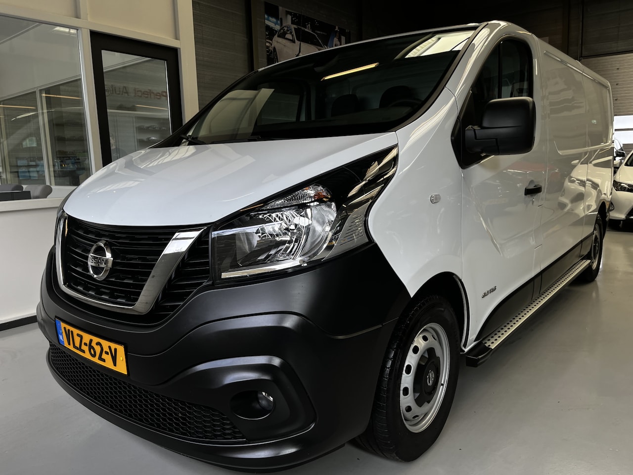 Nissan nv300 - 2.0 dCi 145 L2H1 Acenta 2.0 dCi 145 L2H1 Acenta, 146pk, Automaat, Cruise control Nissan NV300 - AutoWereld.nl