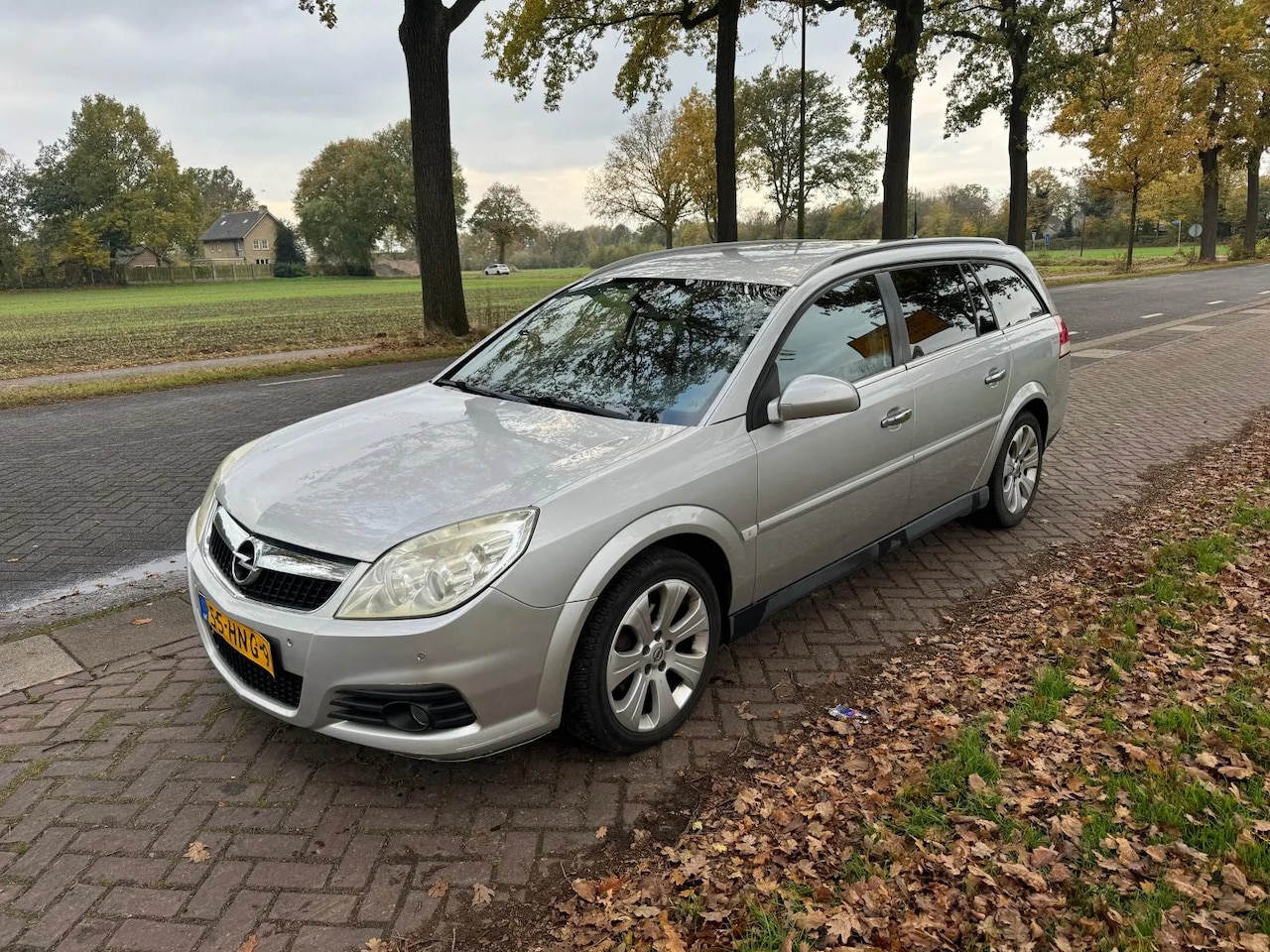 Opel Vectra Wagon - 1.9 CDTi Business 1.9 CDTi Business - AutoWereld.nl