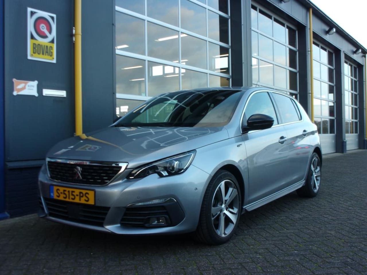 Peugeot 308 - 1.2 PureTech GT Automaat - AutoWereld.nl