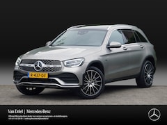 Mercedes-Benz GLC-klasse - GLC 300 e 4M AMG line | Trekhaak Panorama Sfeerverlichting 20 inch AMG