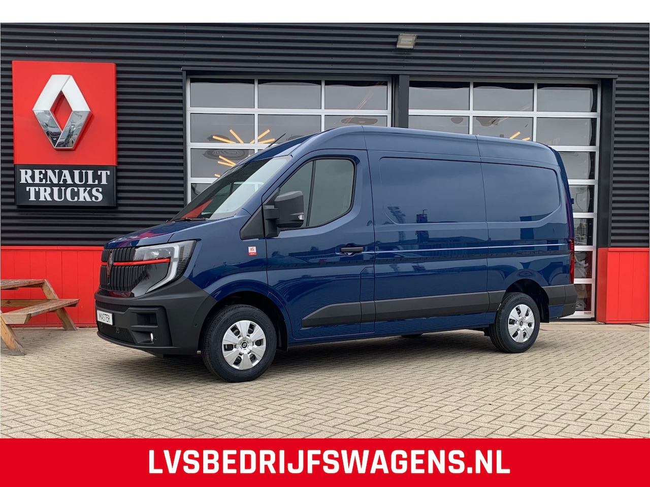 Renault Master - T35 2.0 dCi 150 PK L2H2 Nieuw model, Camera, Trekhaak, Apple carplay - AutoWereld.nl