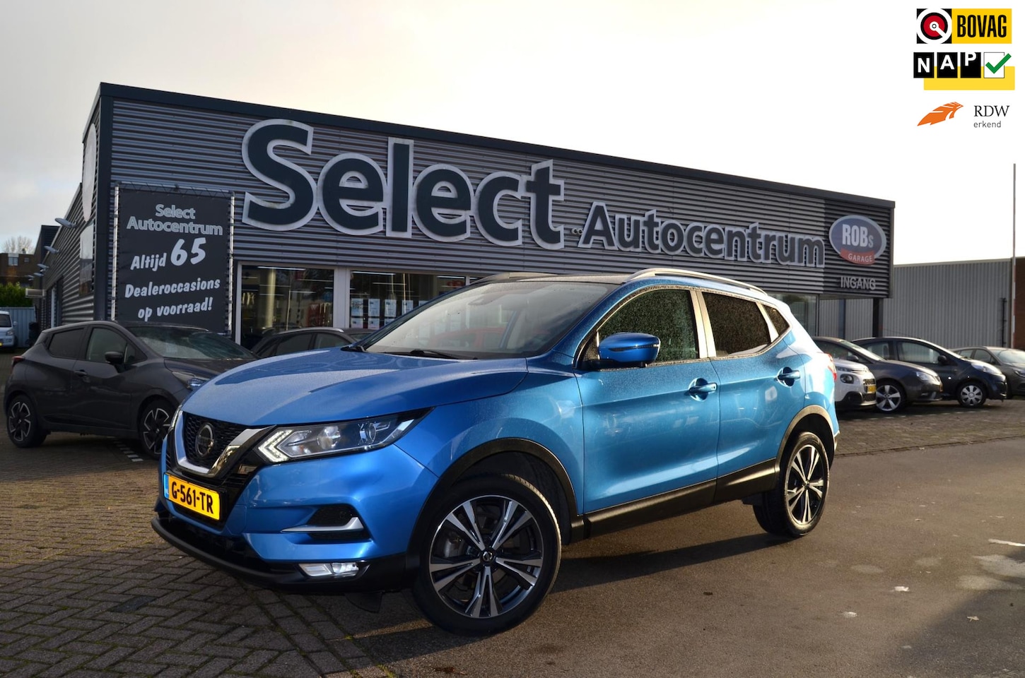 Nissan Qashqai - 1.3 DIG-T N-Connecta 140PK|NAVI|360 CAMERA|PDC V+A|PANO DAK|18"|TREKHAAK|KEYLESS - AutoWereld.nl