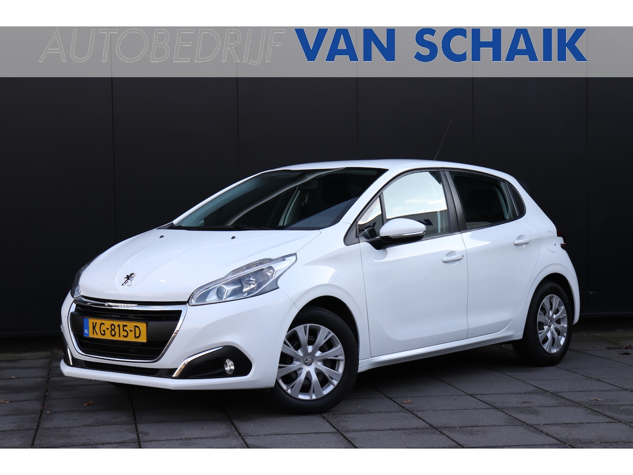 Peugeot 208 - 1.2 PureTech Blue Lion | PDC | APPLE CARPLAY | TREKHAAK | CRUISE | AIRCO | NAVI | DEALER O - AutoWereld.nl