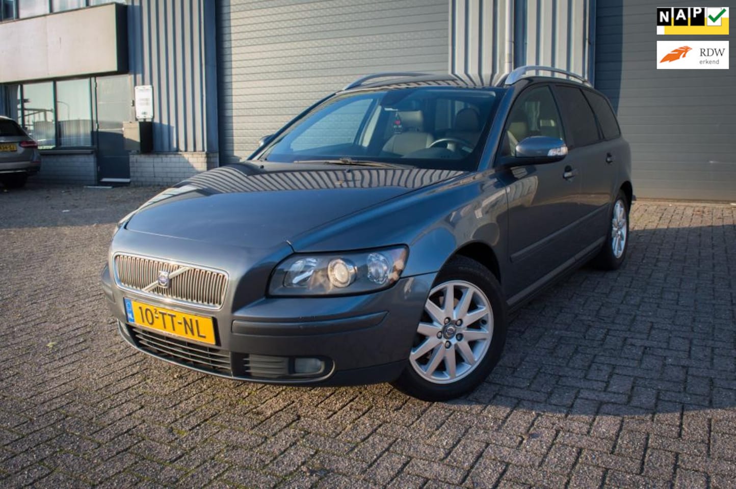 Volvo V50 - 1.6D Edition I 1.6D Edition I - AutoWereld.nl