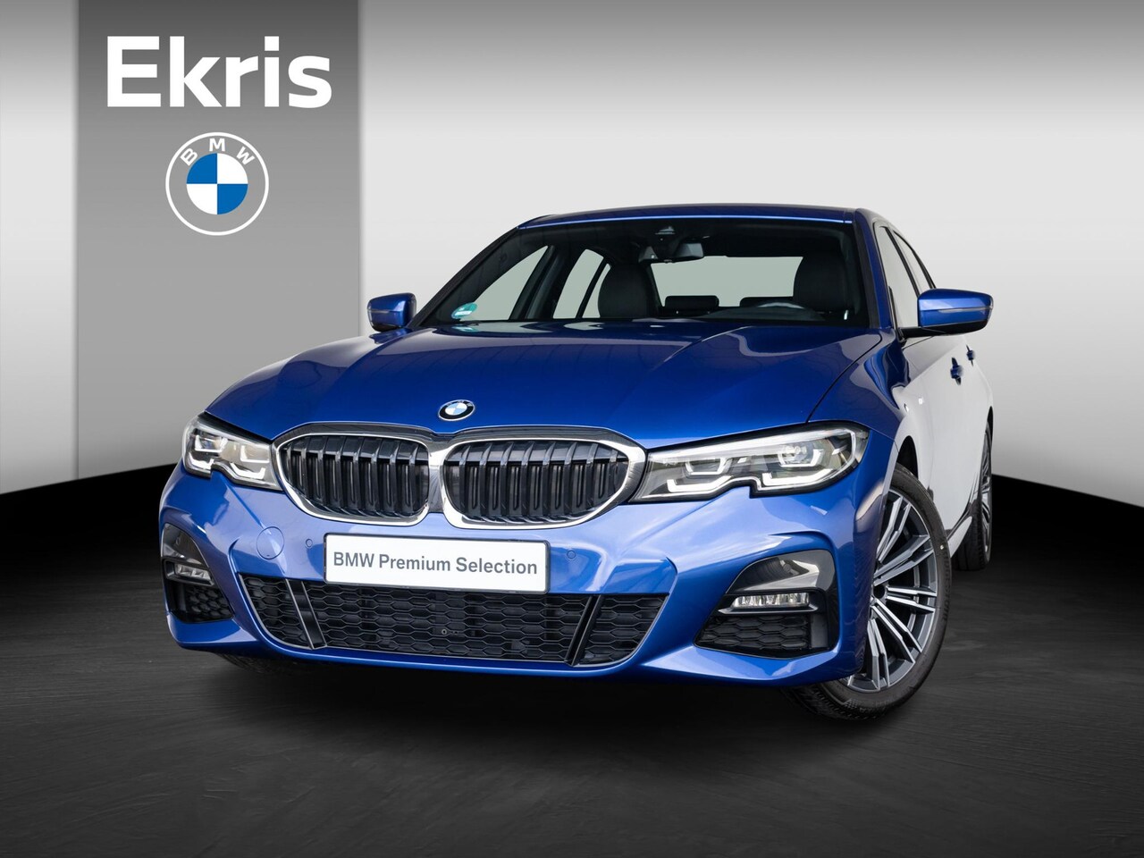 BMW 3-serie - Sedan 320i M-Sportpakket | High Executive | 18 inch | Stoelverwarming | Achteruitrijcamera - AutoWereld.nl