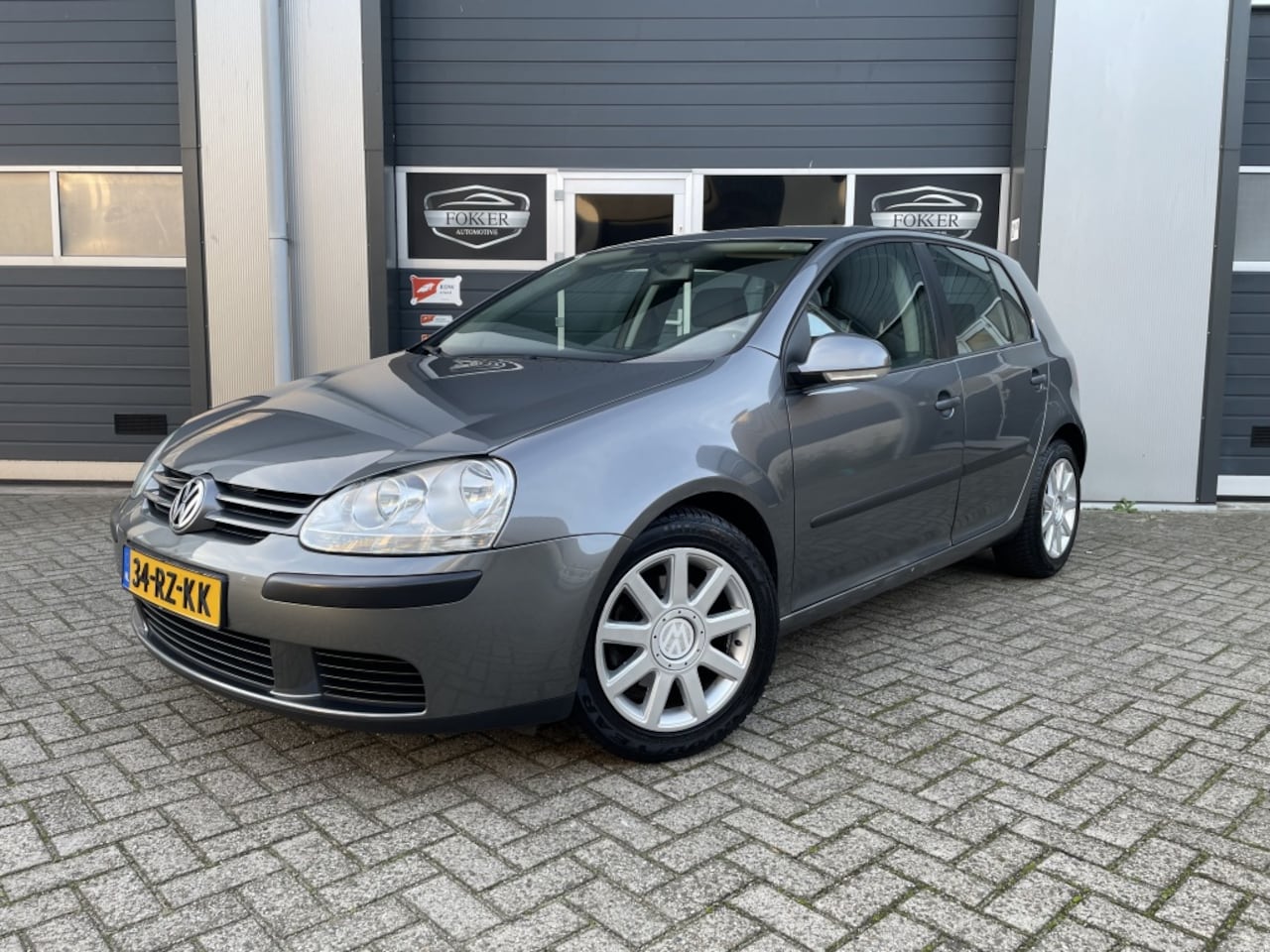 Volkswagen Golf - 1.6 FSI Turijn NAP Airco 5drs CDV elektrische ramen - AutoWereld.nl