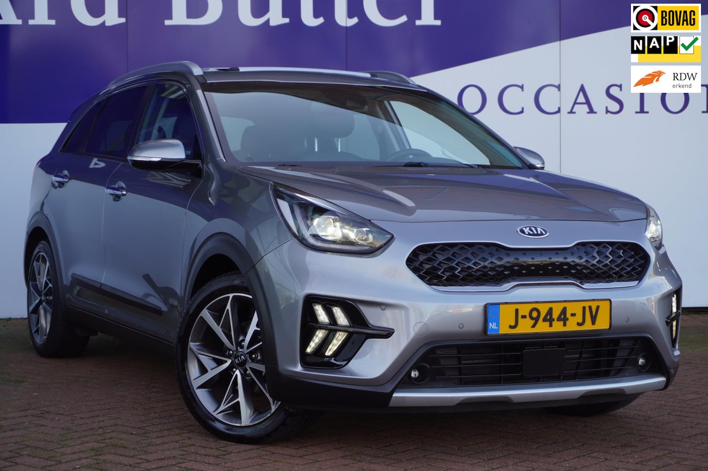 Kia Niro - 1.6 GDi Hybrid ExecutiveLine+Xenon+Leder+Schuifdak+adaptive-cruise+stoel&stuurverw = LUXST - AutoWereld.nl