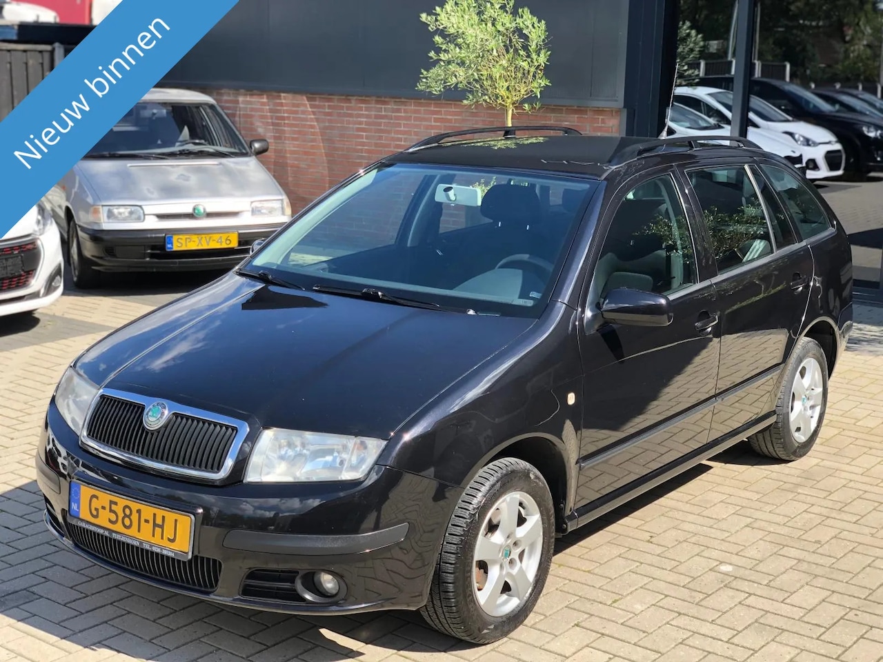 Skoda Fabia Combi - 1.4-16V Elegance - AutoWereld.nl