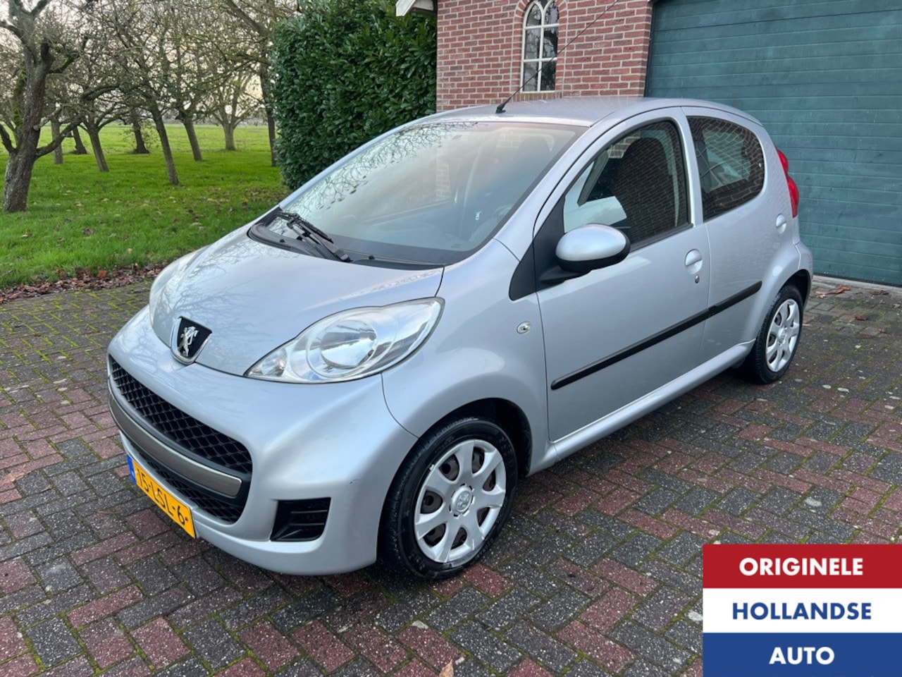 Peugeot 107 - 1.0-12V XS Automaat Airco 1e Eigenaar Parksensor - AutoWereld.nl