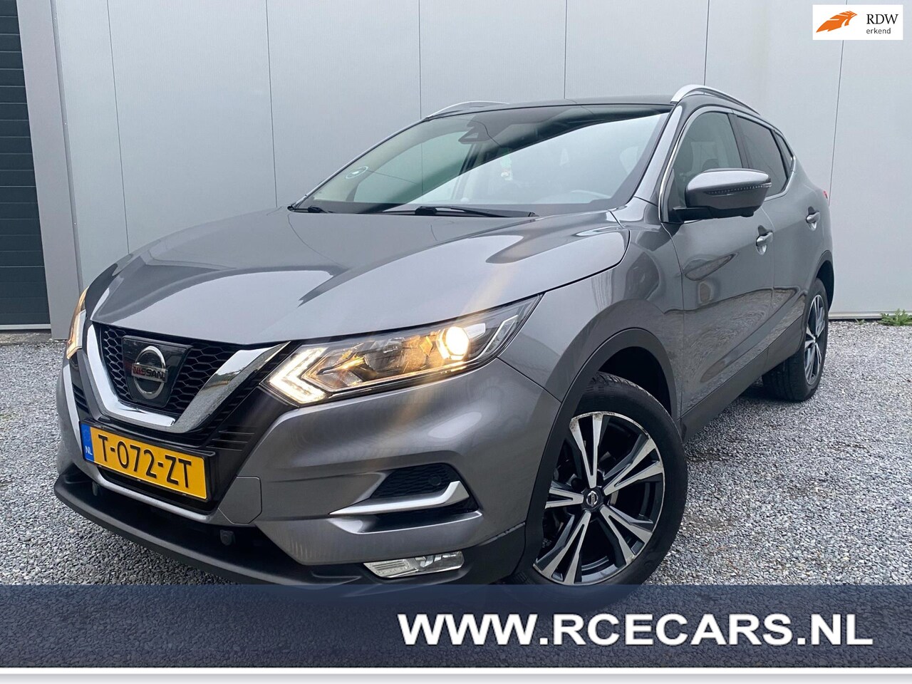 Nissan Qashqai - 1.2 N-Connecta| Panorama|360 Camera|Navigatie|Xenon|Clima|Stoelverw|PDC|Laneassist|Keyless - AutoWereld.nl