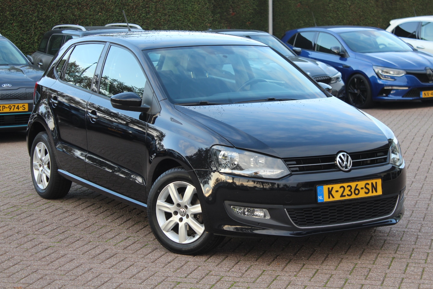 Volkswagen Polo - 1.2 TSI Highline / Camera / Navigatie / 15'' / Bluetooth / Airco / Radio - AutoWereld.nl