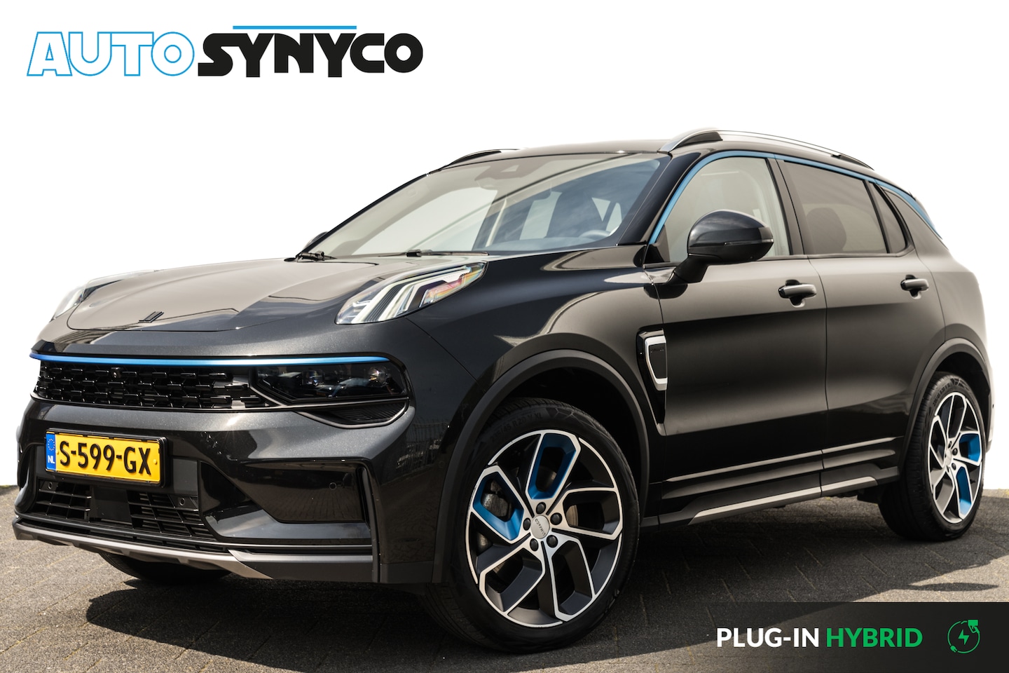 Lynk & Co 01 - 1.5 Plug-in Hybrid 262 Pk I Nw Modeljaar I Panoramadak I 69 km Elektrisch I Trekhaak |360 - AutoWereld.nl