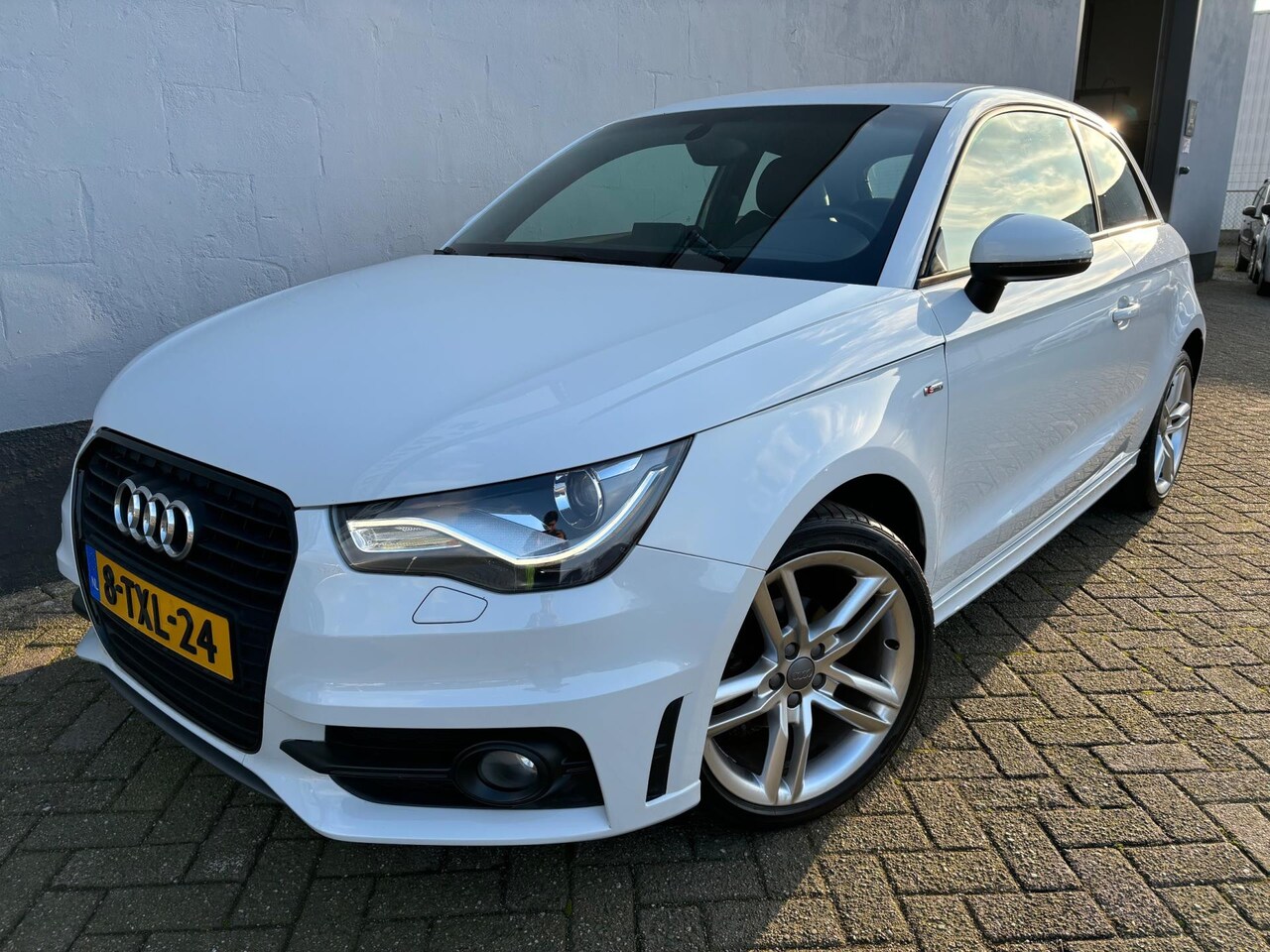 Audi A1 - 1.2 TFSI Sport Edition 3x S-Line - Navigatie - AutoWereld.nl