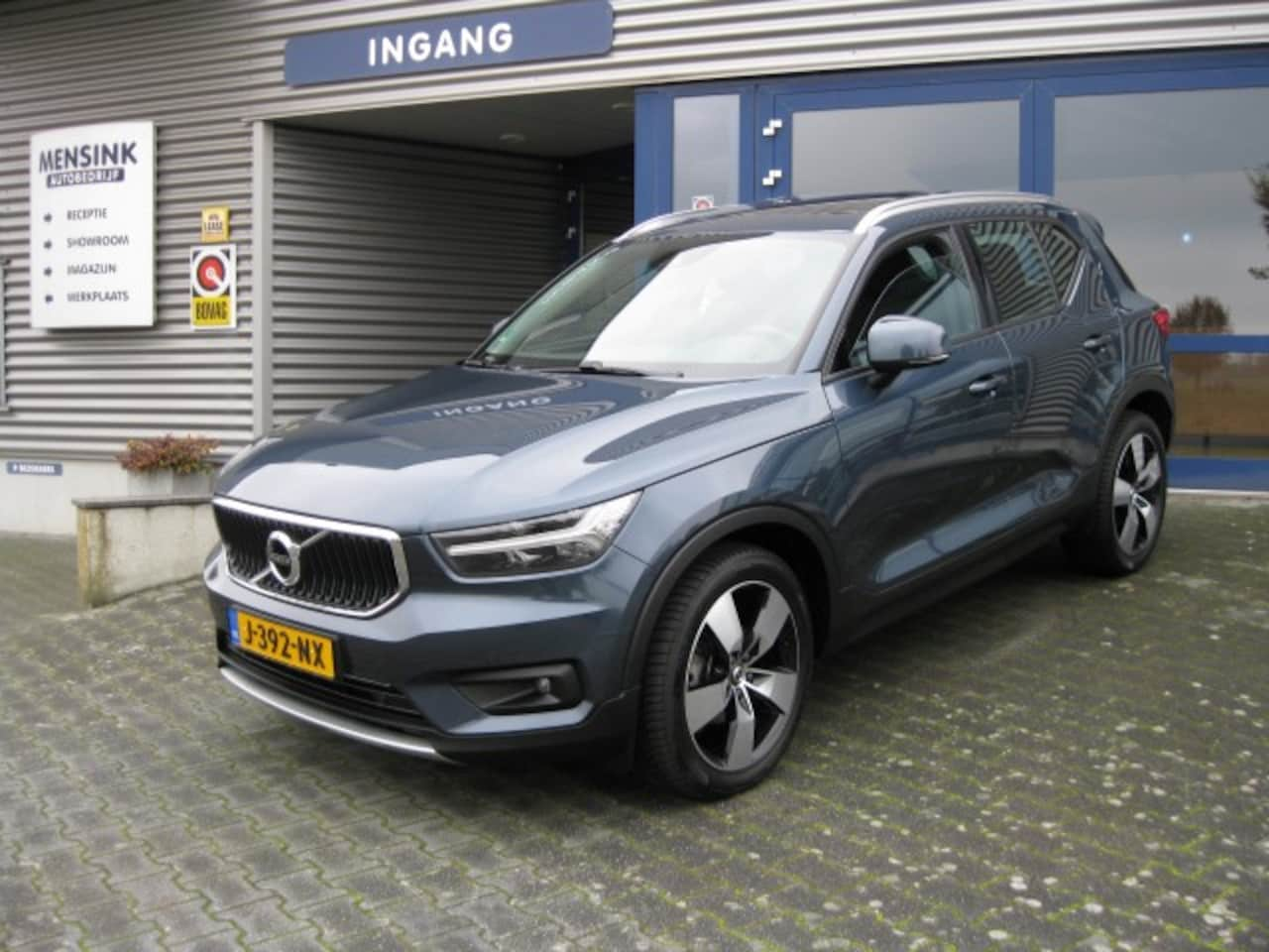 Volvo XC40 - T2 129pk Geartronic Business Pro - AutoWereld.nl