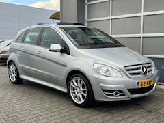 Mercedes-Benz B-klasse - 200|Panodak|Aut|Navi|Cruise|PDC|Isofix