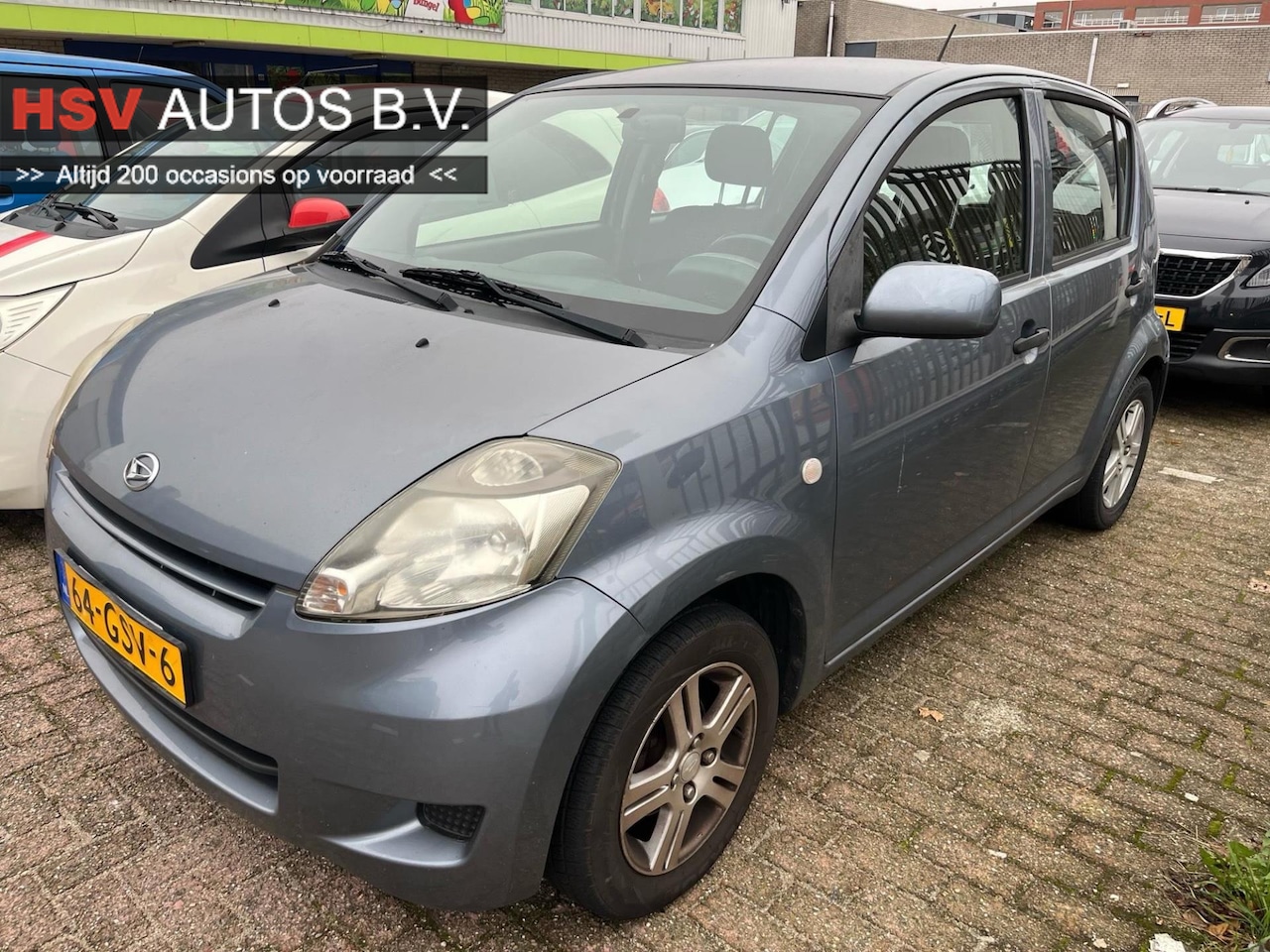 Daihatsu Sirion 2 - 1.0-12V Premium 4-deurs org NL - AutoWereld.nl