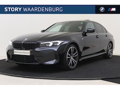 BMW 3-serie - 318i M Sport Automaat / Schuif-kanteldak / Trekhaak / Sportstoelen / Live Cockpit Plus / W