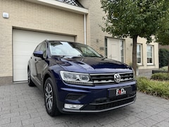 Volkswagen Tiguan - 1.4 TSI ACT 150pk Comfortline Navi ACC Comfortstoelen Stuurverwarming Led Camera 17" Pdc T