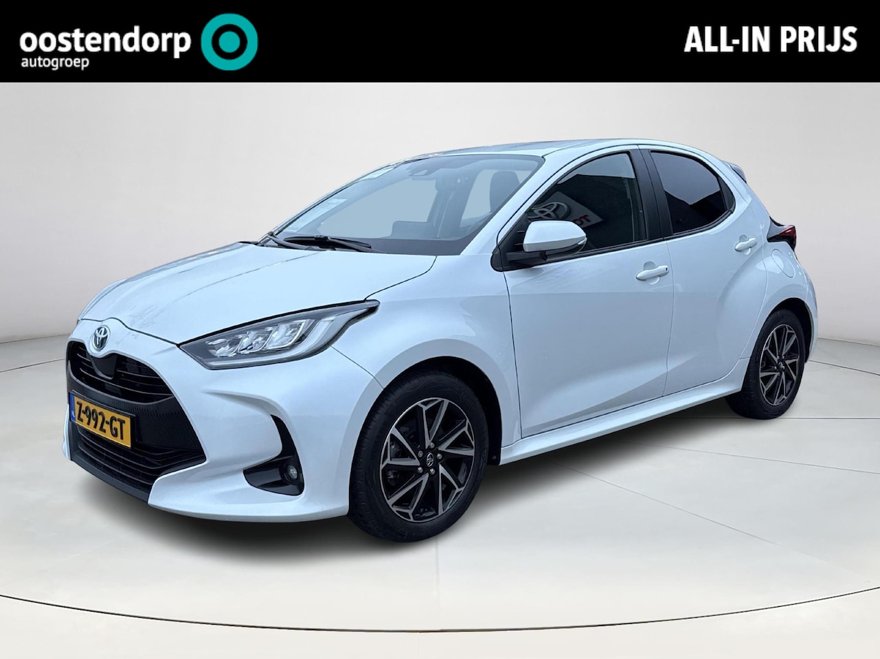 Toyota Yaris - 1.5 Hybrid Dynamic **STOELVERWARMING/ APPLE CARPLAY & ANDROID AUTO/ CRUISE CONTROL/ 36 MAA - AutoWereld.nl