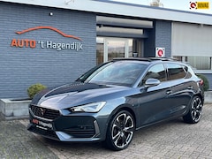 CUPRA Leon - 1.4 e-Hybrid VZ 245PK pano 19" camera