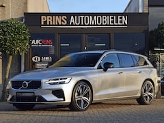 Volvo V60 - 2.0 T6 PHEV AWD R-Design|Panorama|Autopilot