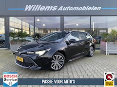 Toyota Corolla Touring Sports - 1.8 Hybrid First Edition Stoelverwarming , Adaptieve Cruise & Camera