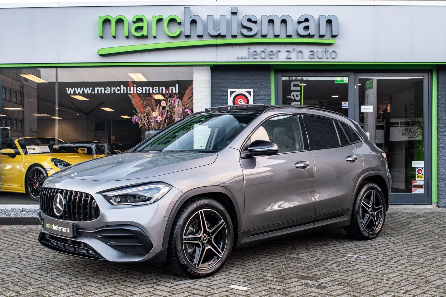 Mercedes-Benz GLA-Klasse - 200 Business Solution AMG / PANODAK / 1E EIG / NL AUTO - AutoWereld.nl