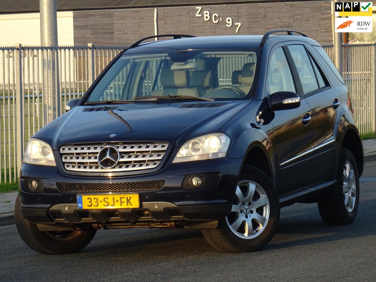 Mercedes-Benz M-klasse - 280 CDI NAP/LEER/CRUISE/XENON/PDC/APK - AutoWereld.nl