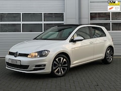 Volkswagen Golf - 1.2 TSI Highline / Pano / Dsg / Alcantara /