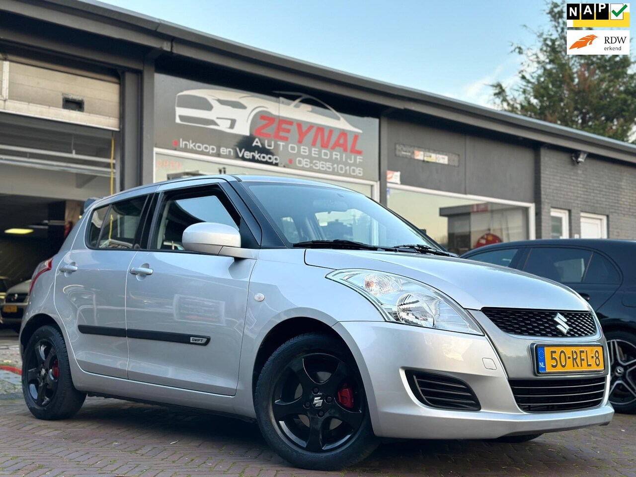 Suzuki Swift - 1.2 Sport-Line Stoelverwarming Airco 100% Technisch - AutoWereld.nl