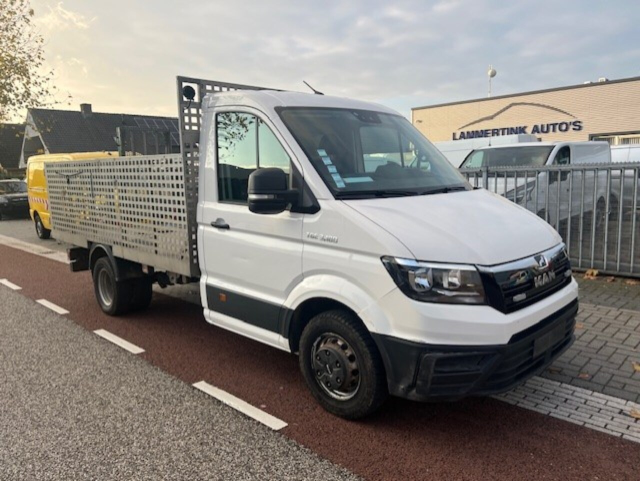 MAN TGE - 3.180 2.0 TDI 130KW DUBBELLUCHT DSG AUTM. KLIMA AIRCO EURO6 - AutoWereld.nl