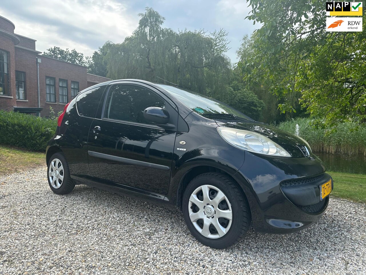 Peugeot 107 - 1.0-12V XS AIRCO *apk:06-2025* - AutoWereld.nl