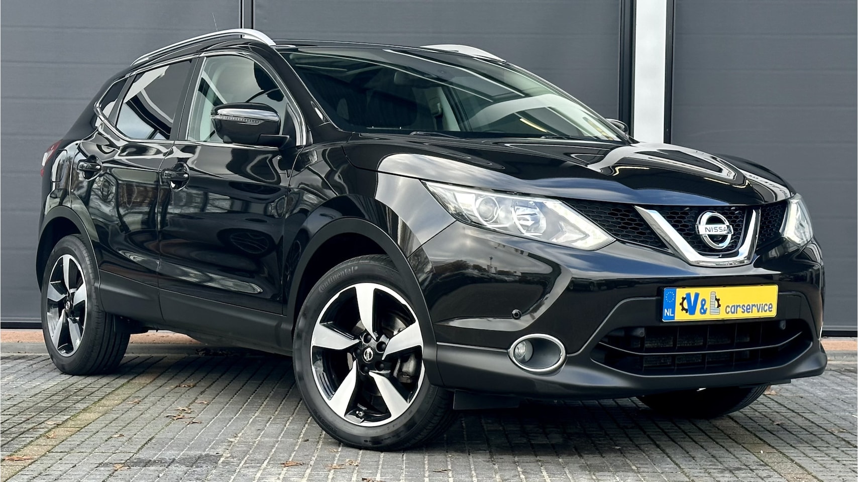 Nissan Qashqai - 1.2 N-Connecta Panorama dak / Cruiscontrol / 360 camera - AutoWereld.nl