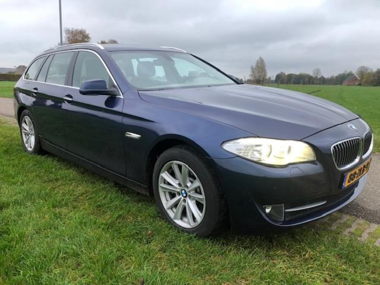 BMW 5-serie Touring - 528xi Aut. High Executive - AutoWereld.nl