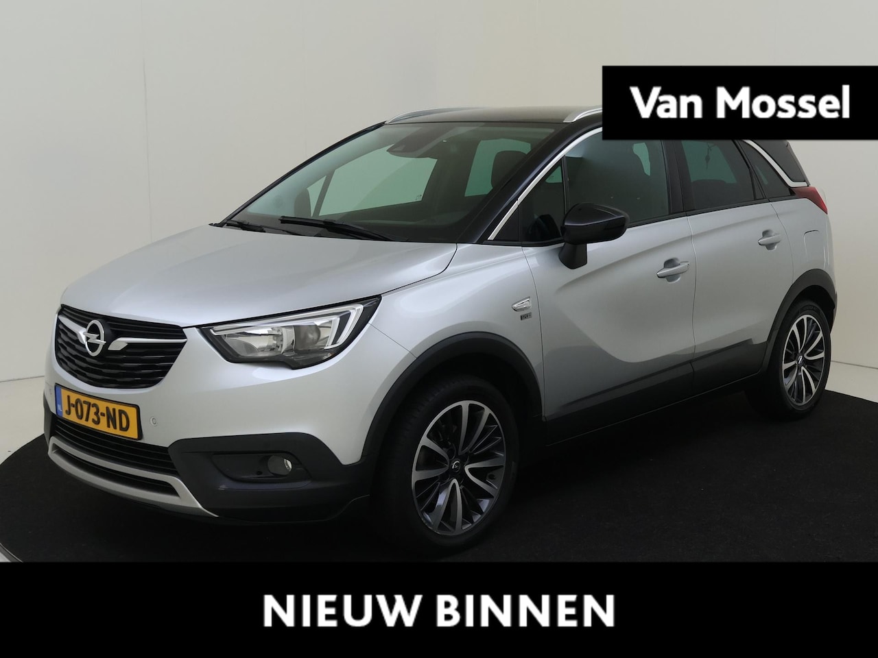 Opel Crossland X - 1.2 Turbo Innovation | Navigatie | Parkeercamera - AutoWereld.nl