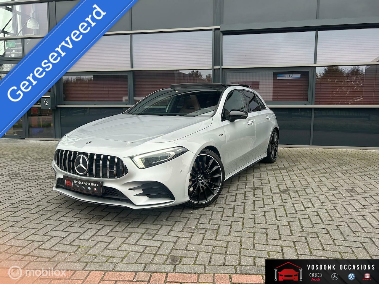 Mercedes-Benz A-klasse - AMG 35 4MATIC BURMESTER KEYLESS MULTIBEAM - AutoWereld.nl