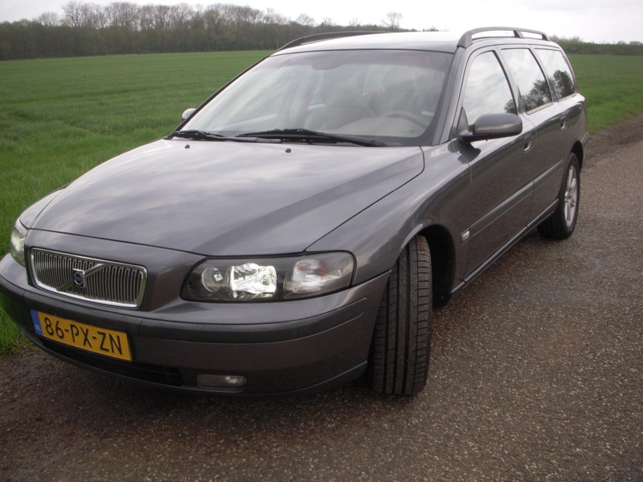 Volvo V70 - 2.4 EDITION II nog 10 volvo's 2002 tm 2013 va 2600 e - AutoWereld.nl