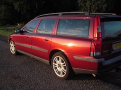 Volvo V70 - 2.4 BENZINE DERDE BANK 7 PERSOONS NOG 15 Volvo's