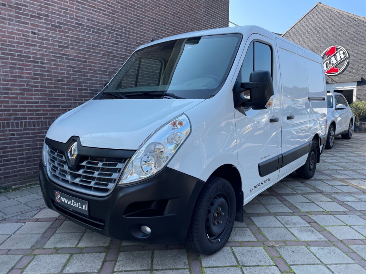 Renault Master - 2.3 DCI 170PK L1H1 AUTOMAAT EURO6 2x SCHUIFDEUR CRUISE NAVI CAME - AutoWereld.nl