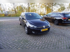 Volkswagen Golf - 1.4 TSI Highline TREKHAAK CRUISE PARROT CLIMA