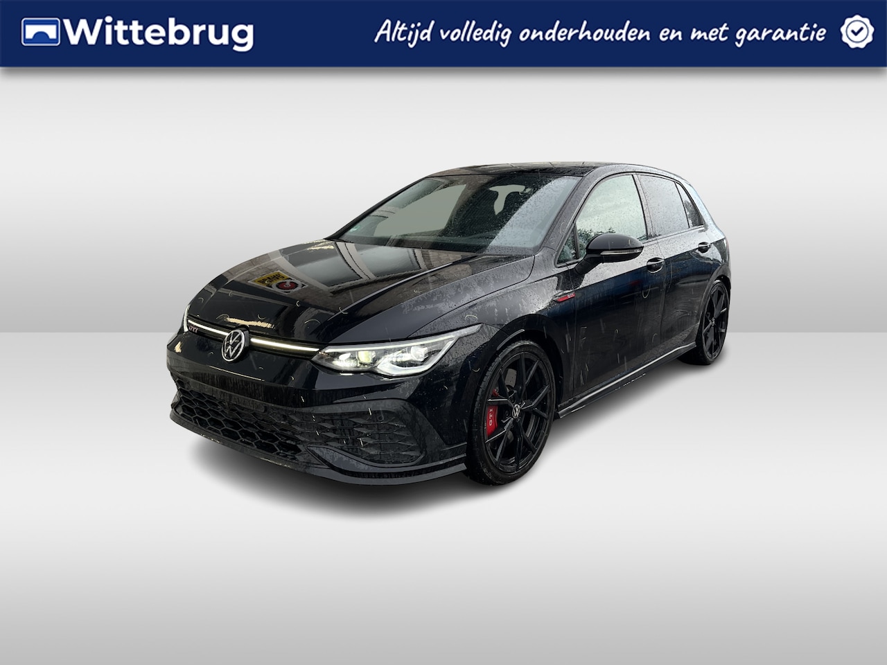 Volkswagen Golf - 2.0 TSI GTI Clubsport / AUTOMAAT/ 300 PK/ PANO/ BLACK EDITION/ HARMAN-KARDON/ NÜRBURGRING - AutoWereld.nl