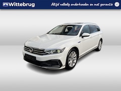 Volkswagen Passat Variant - 1.4 TSI PHEV GTE Business / AUTOMAAT/ PANO/ TREKHAAK/ 360 CAMERA/ PARK. SENSOREN/ ERGO COM