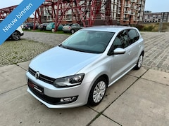 Volkswagen Polo - 1.2-12V Highline TEAM NEW APK CRUISE|PDC|STOELVERW|ARMST