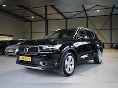 Volvo XC40 - 2.0 T4 Momentum Pro | TREKHAAK | CAMERA | CARPLAY