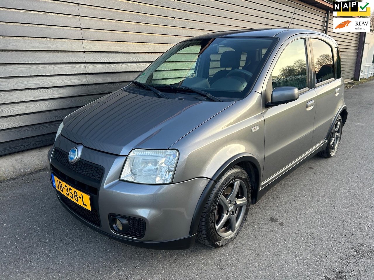 Fiat Panda - 1.4 16V Sport 101 PK Nette auto NIEUWE APK! - AutoWereld.nl