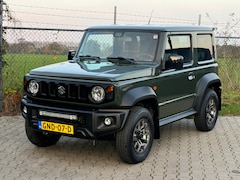 Suzuki Jimny - 1.5 Stijl AllGrip 4x4 / Trekhaak / Navigatie / Cruise-Control / Led