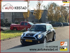 MINI Cooper S - 1.6 174PK AUTOMAAT PANORAMA/XENON/NAVIGATIE NETTE STAAT