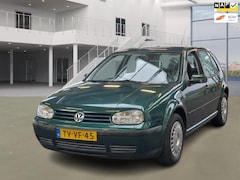 Volkswagen Golf - 1.8-5V Trendline/ORIGINEEL NL/LAGE KM MET NAP/5DEURS/TREKHAAK